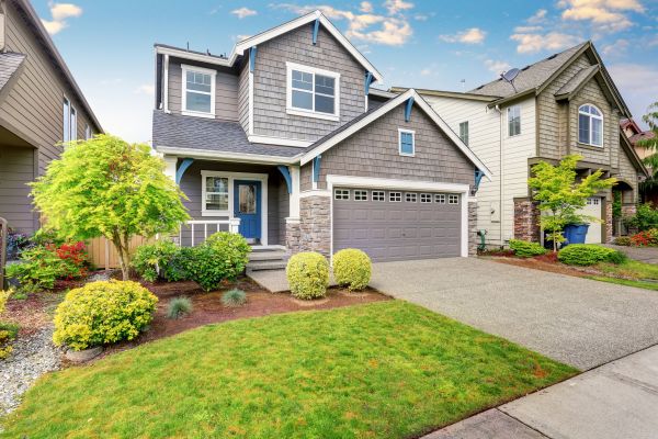 Curb Appeal Landscaping in Flagstaff